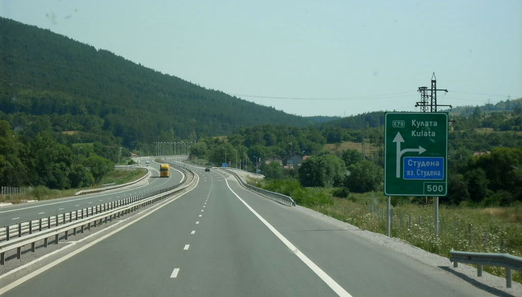 Struma Highway, trace in service near Studena City