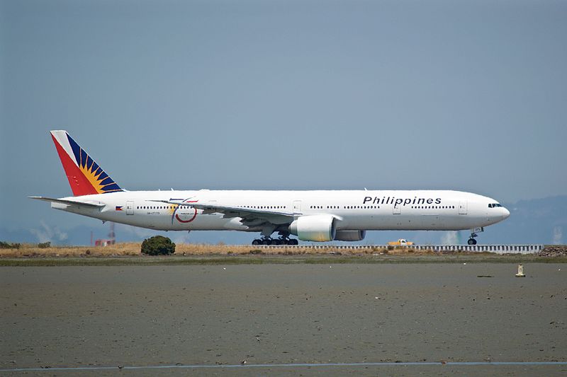 Boeing 777-300 belonging to Philippine Airlines