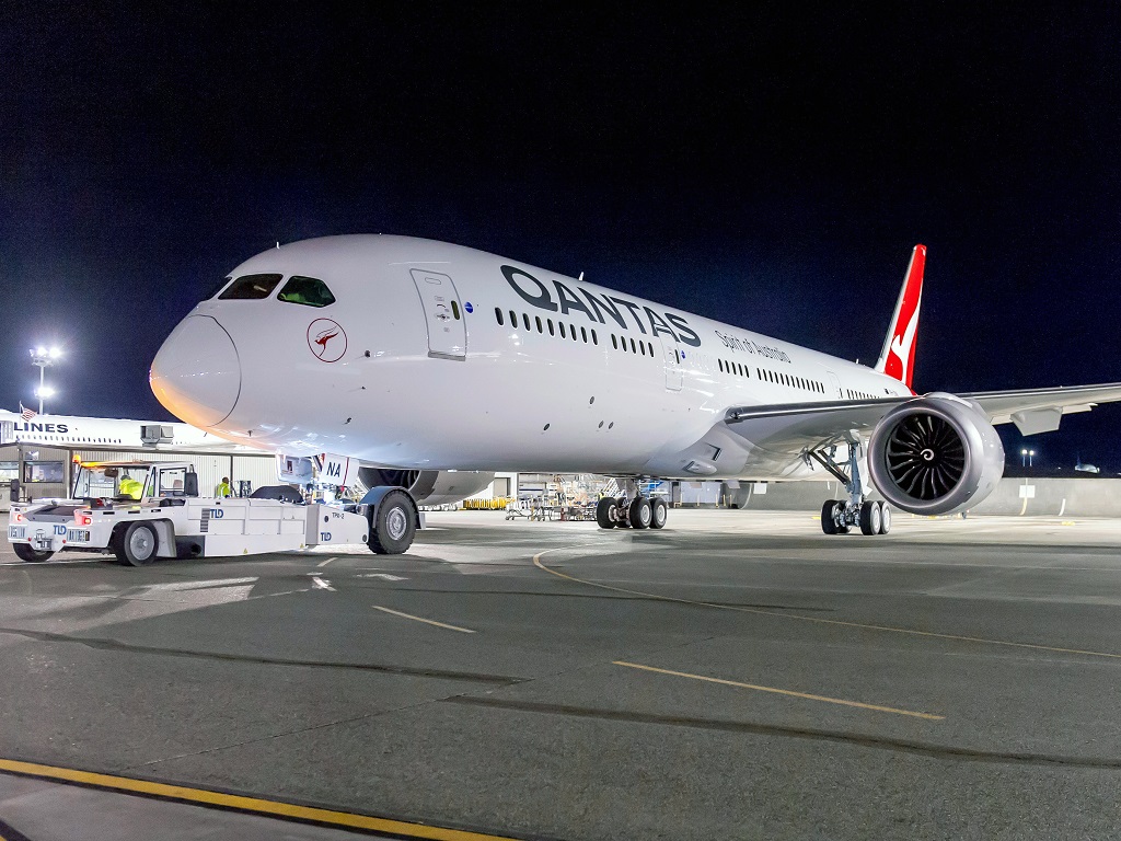 A Boeing 787-9 Dreamliner of Qantas