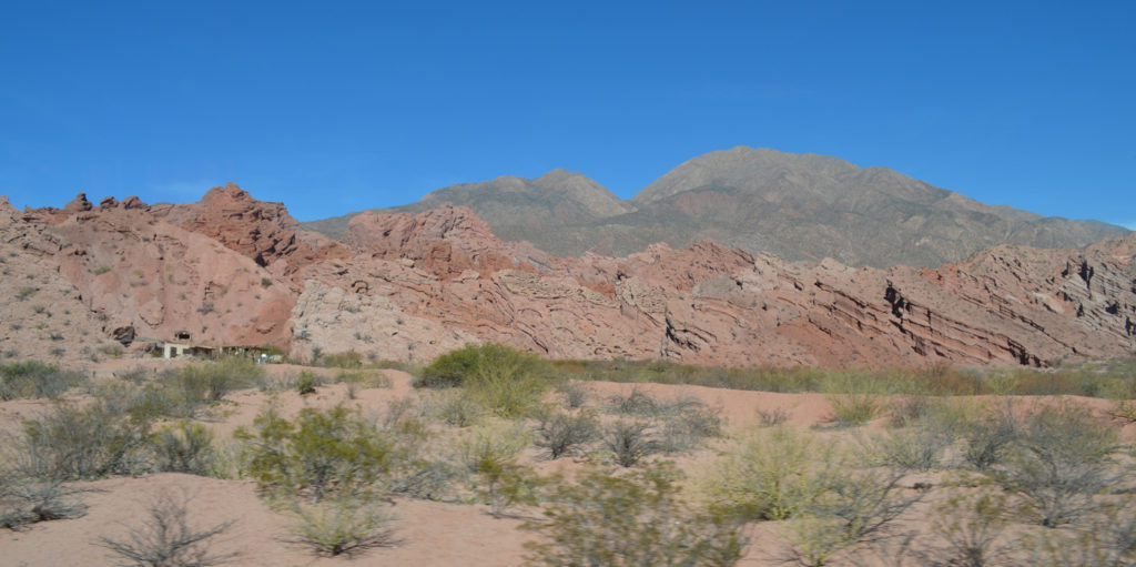 high mountains and colors las conchas gorge
