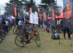 expo feria Desafio al Rio Pinto