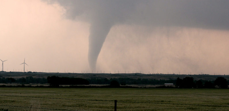 Tornado season in the United States: 260 in just two weeks